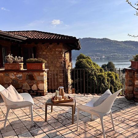 Agriturismo Cascina Carai มาโรเน ภายนอก รูปภาพ