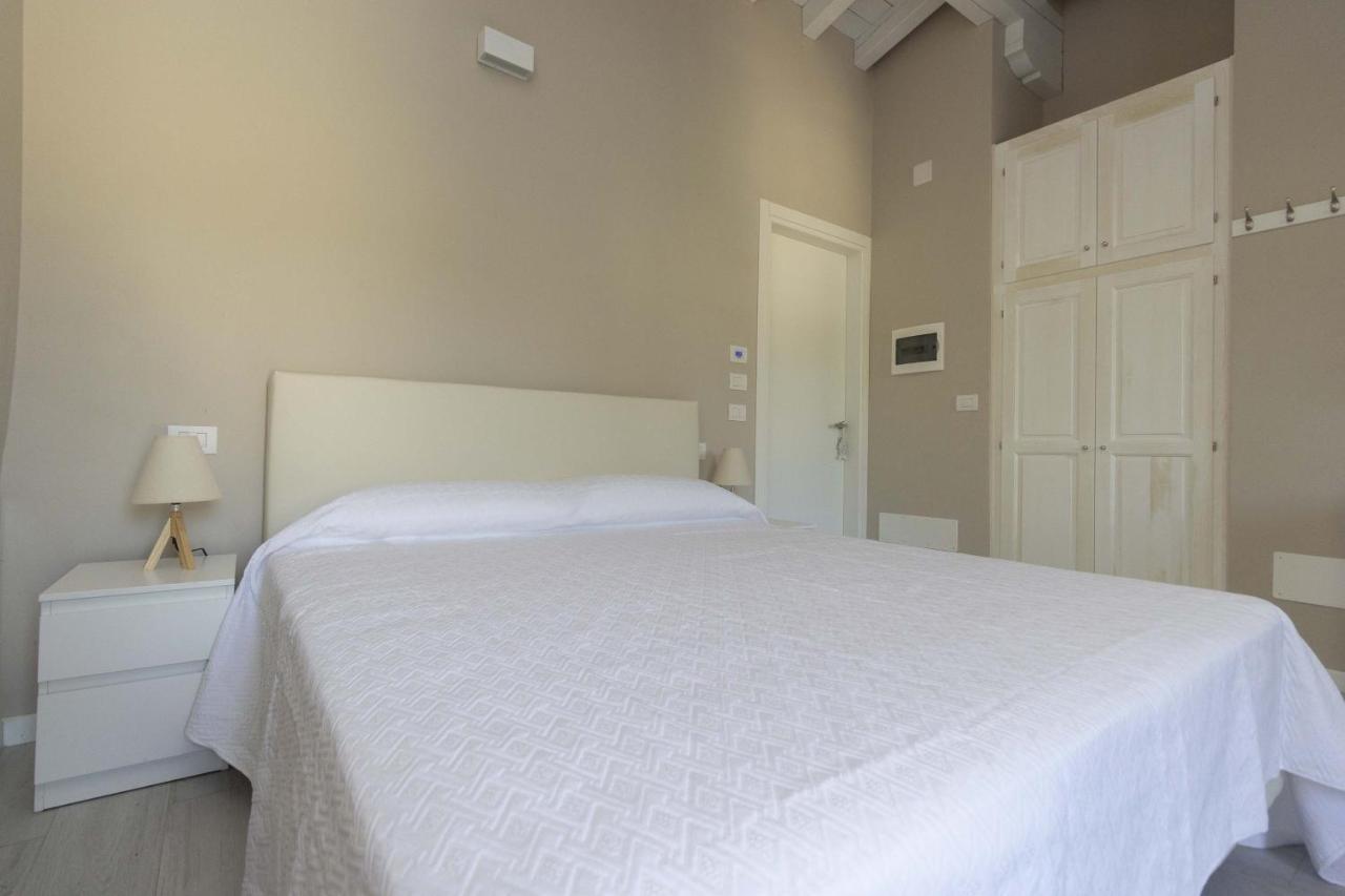 Agriturismo Cascina Carai มาโรเน ภายนอก รูปภาพ