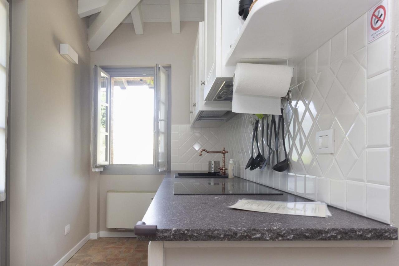 Agriturismo Cascina Carai มาโรเน ภายนอก รูปภาพ