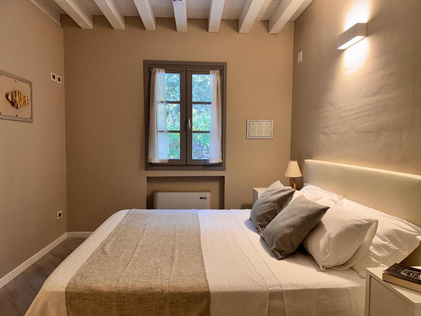 Agriturismo Cascina Carai มาโรเน ภายนอก รูปภาพ