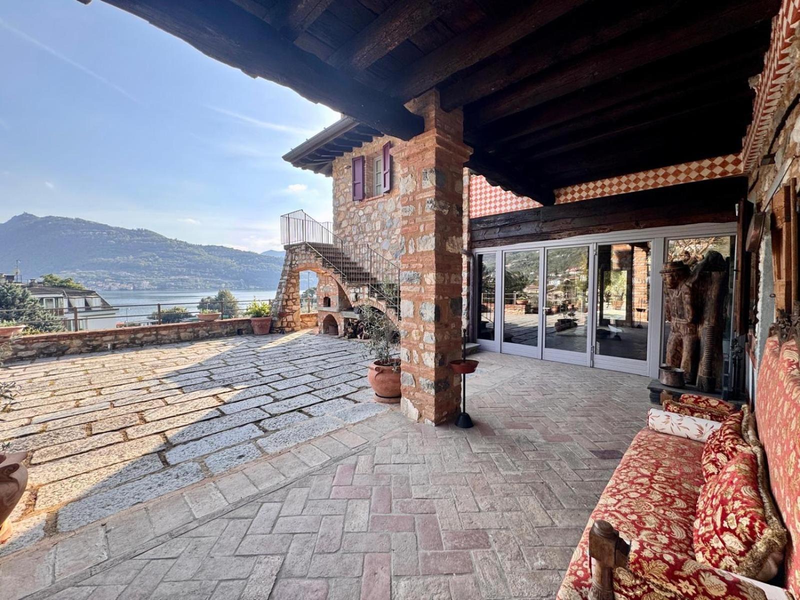 Agriturismo Cascina Carai มาโรเน ภายนอก รูปภาพ