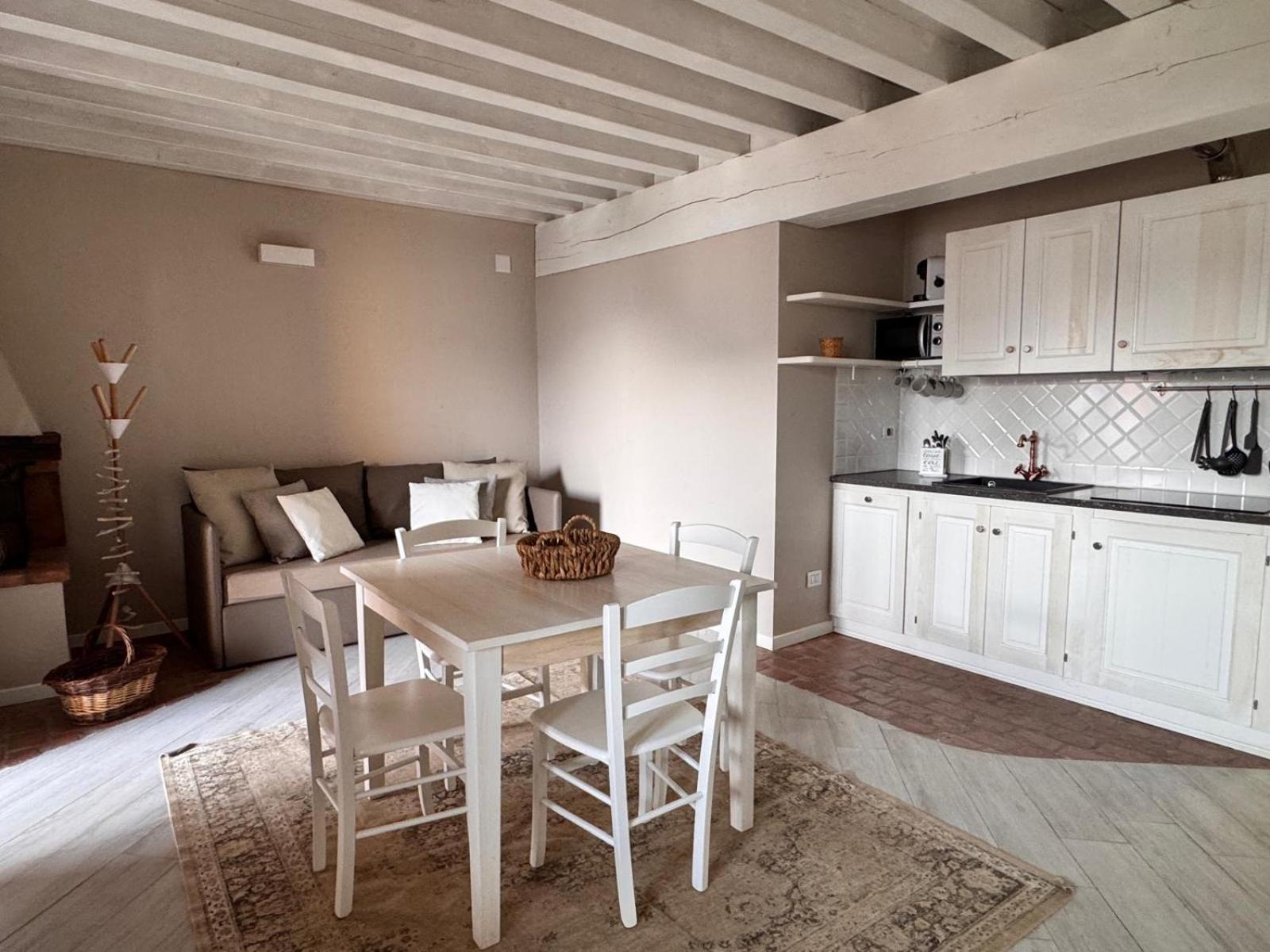 Agriturismo Cascina Carai มาโรเน ภายนอก รูปภาพ