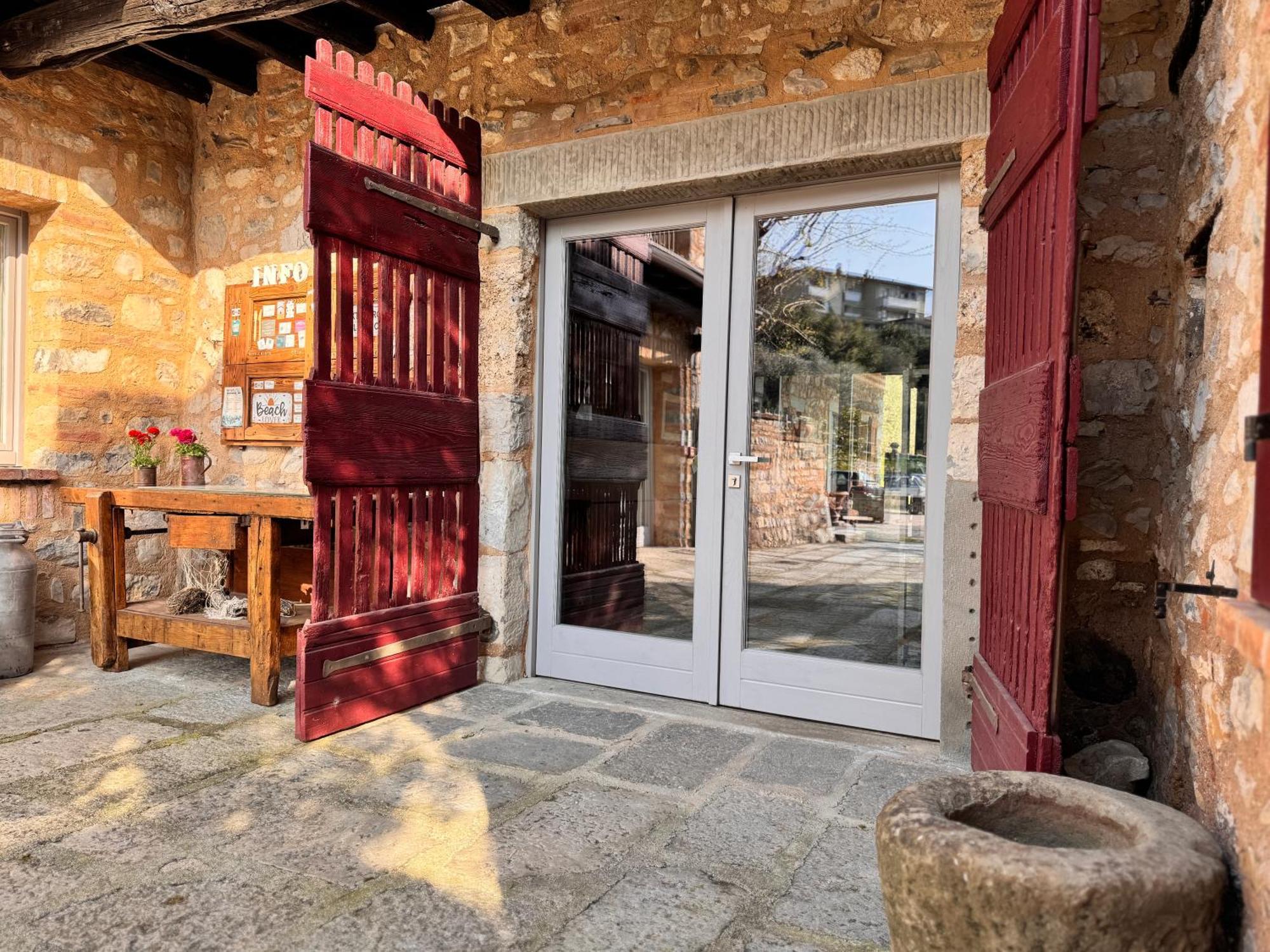 Agriturismo Cascina Carai มาโรเน ภายนอก รูปภาพ